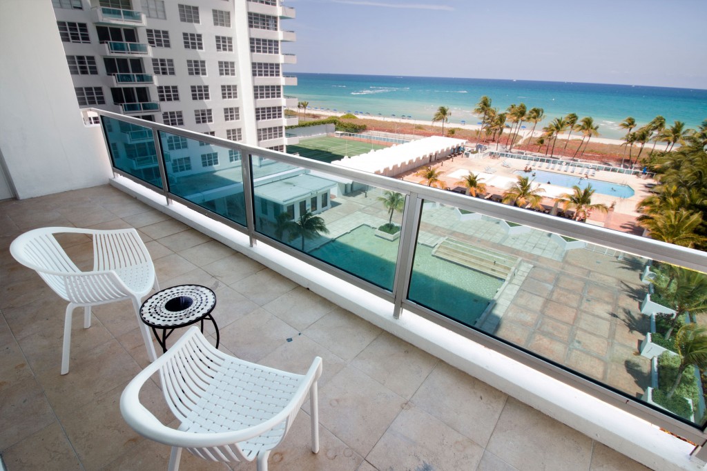 Seacoast Suites Miami Beach.