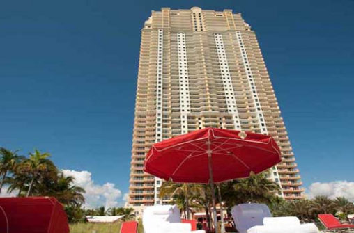Встреча Нового Года в отеле Acqualina Resort & Spa on the Beach 31 декабря 2018 года Встреча Нового Года в отеле Acqualina Resort & Spa on the Beach 31 декабря 2018 года