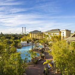 Loews Royal Pacific Resort at Universal Orlando®