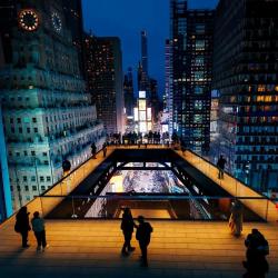 One Times Square и Times Square Skywalk
