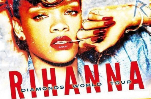 Rihanna “Diamonds World Tour” 2013